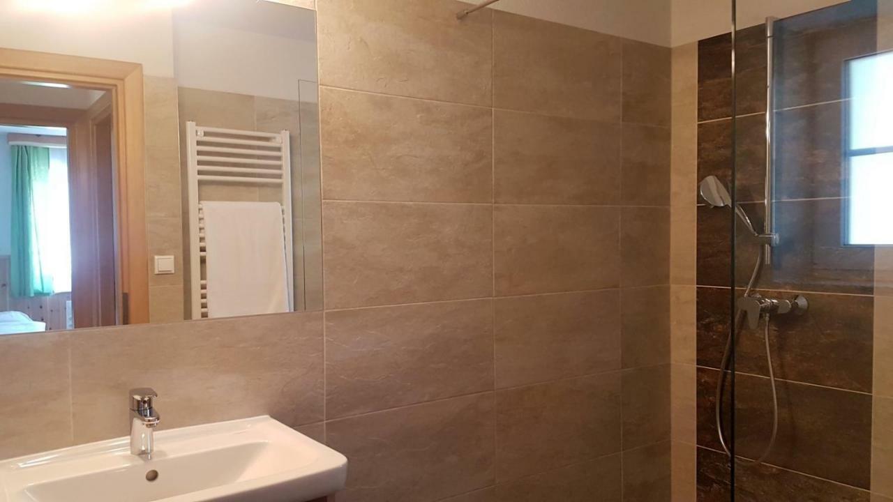 Ferienhaus Grillbauer Abersee Eksteriør billede